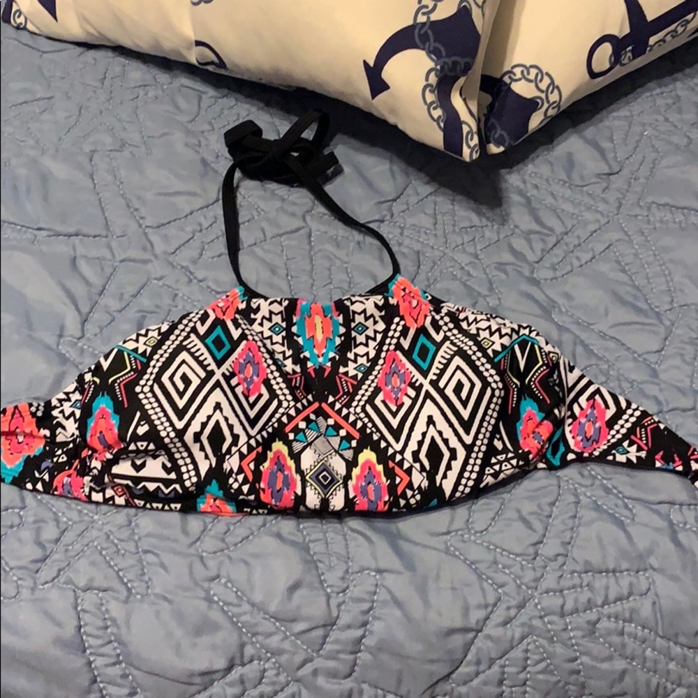 Bikini top